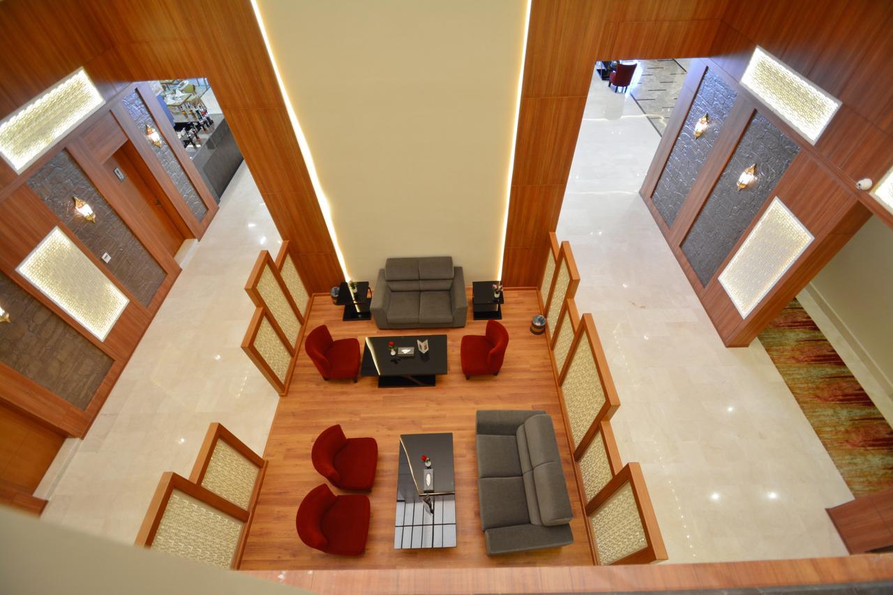 Thwary Hotel Suites Riyadh Exteriör bild